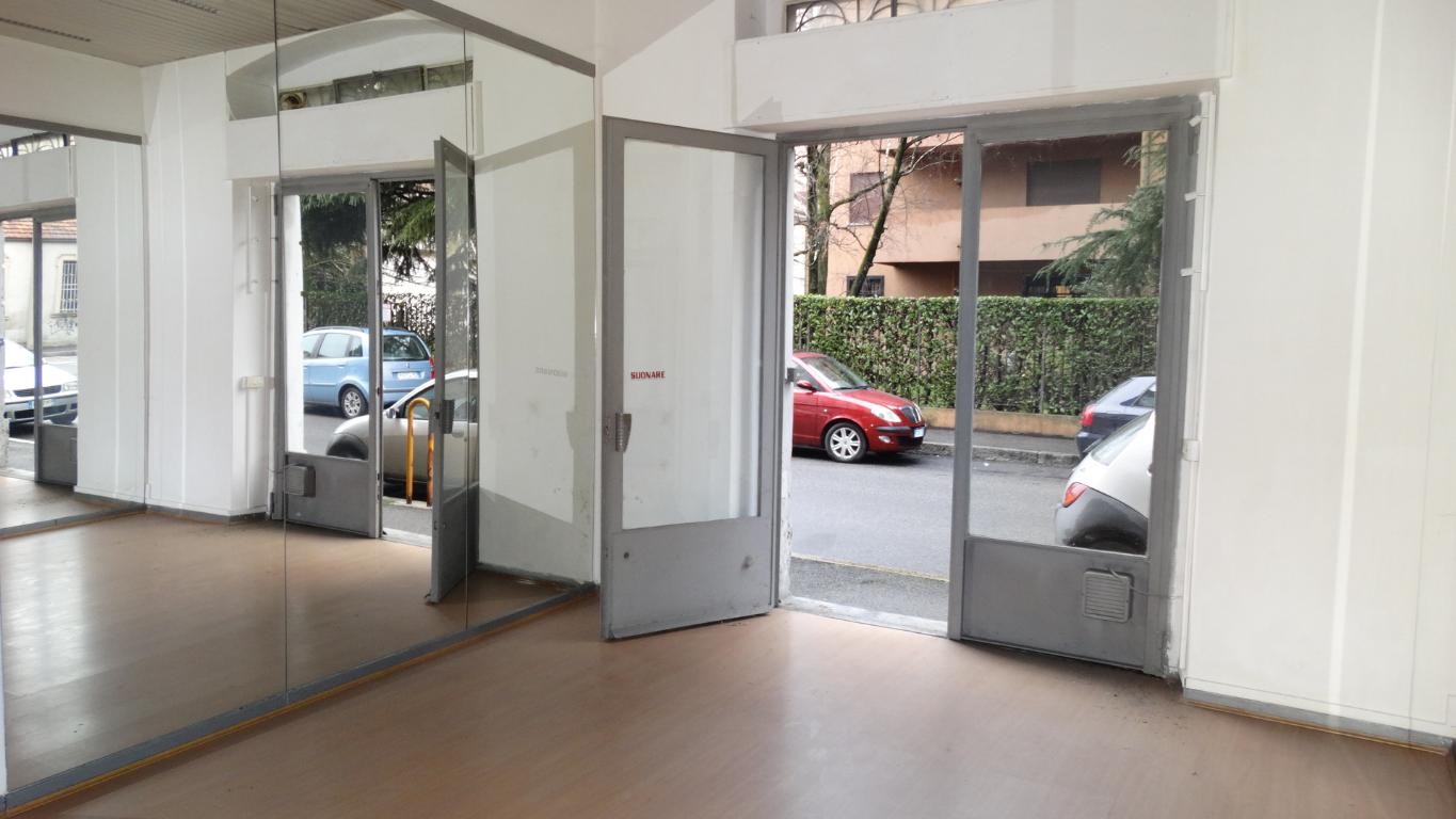 MONZA San Biagio - ufficio al piano terra in locazione